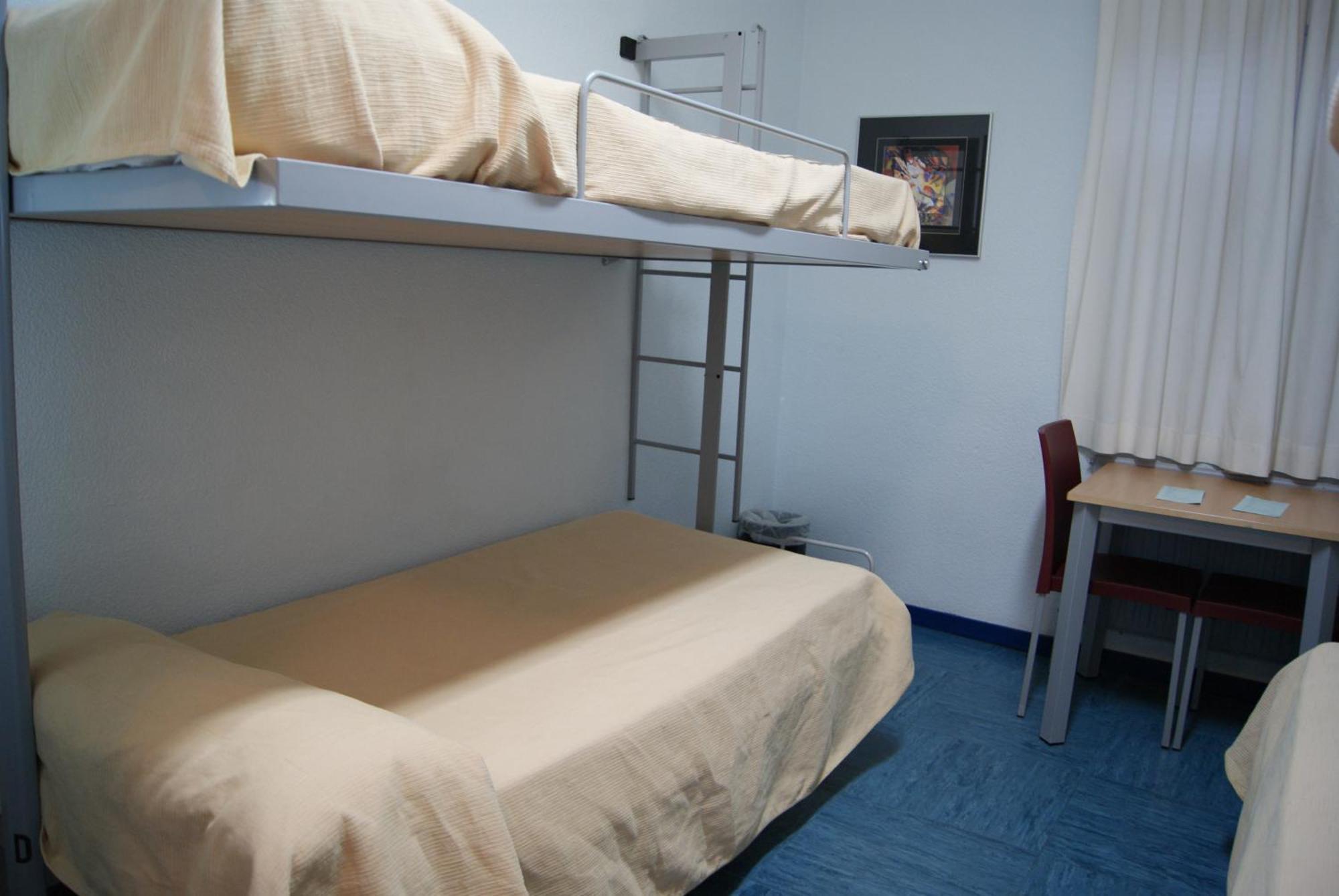Albergue Inturjoven ウエルバ エクステリア 写真