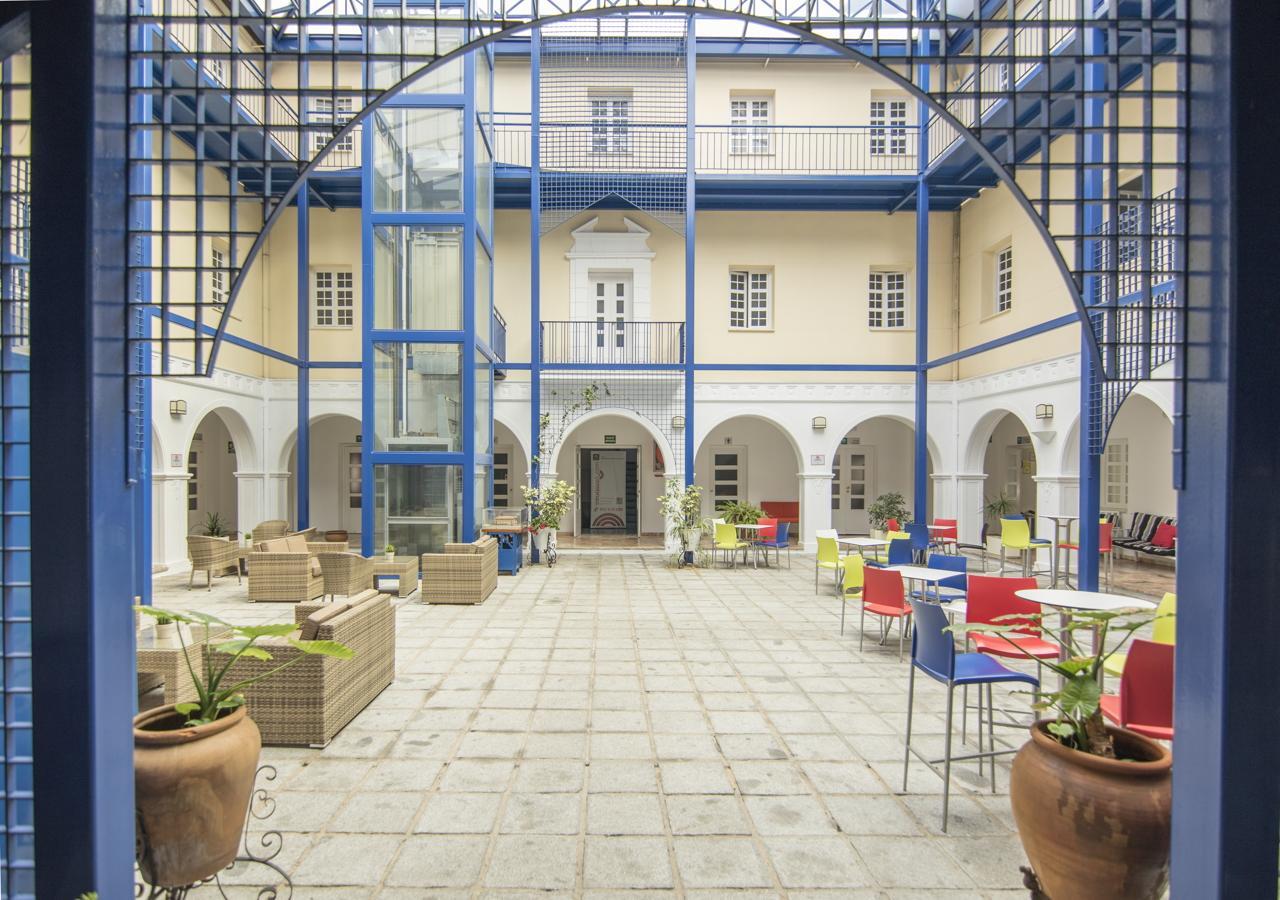 Albergue Inturjoven ウエルバ エクステリア 写真