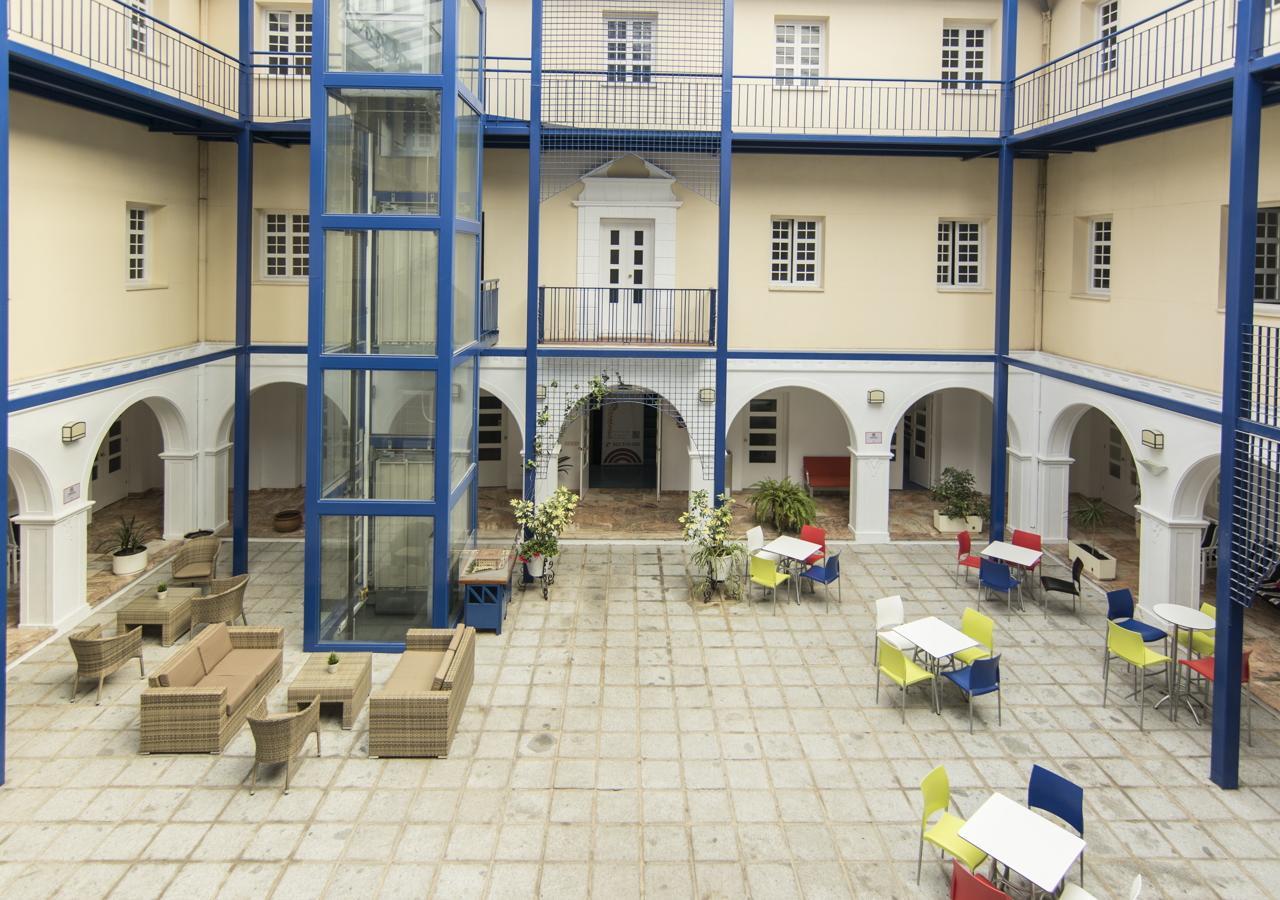 Albergue Inturjoven ウエルバ エクステリア 写真